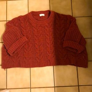 Maroon Sweater,  3/4 length sleeves